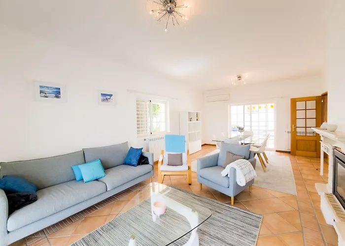 Casa Marina V4 By Yha * タヴィラ