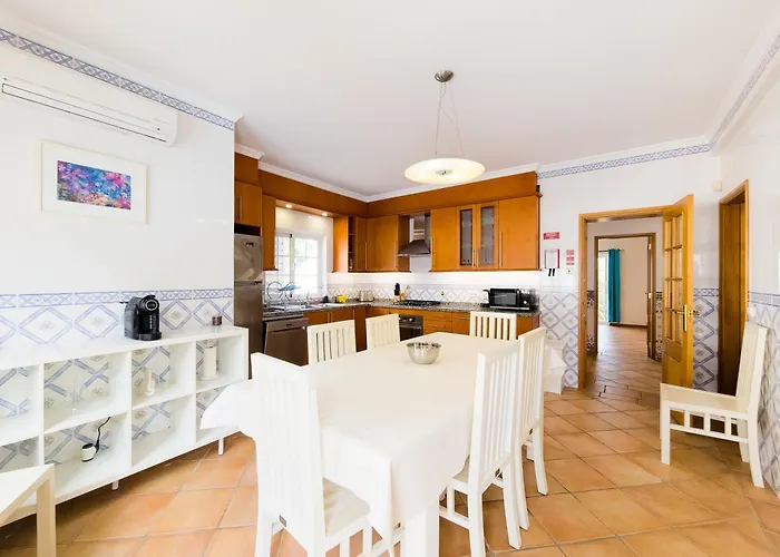 Casa Marina V4 By Yha Villa